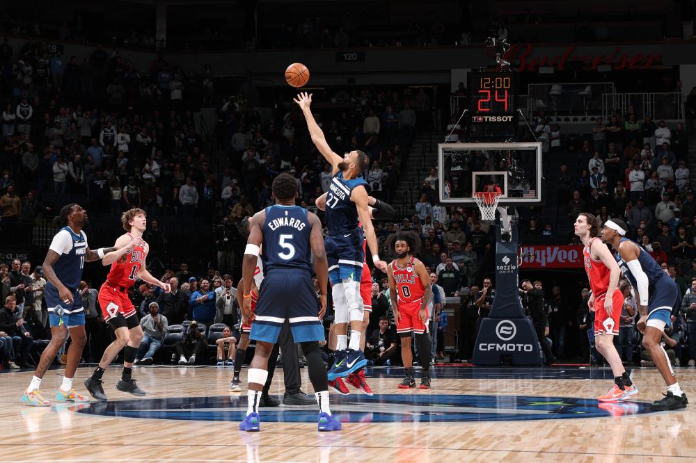 在接受采访 在接受采访