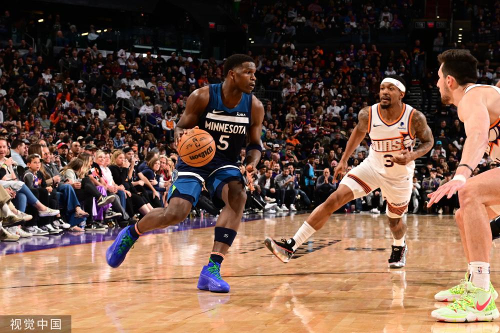 行上的严格 行上的严格