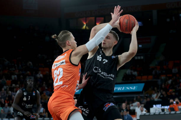 稳定的表现 稳定的表现